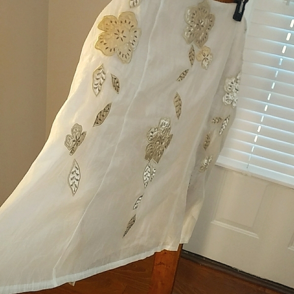 Bandilino Woman Cream Gold Floral Applique Sequin Party Cocktail Skirt Size 18W - Picture 7 of 8